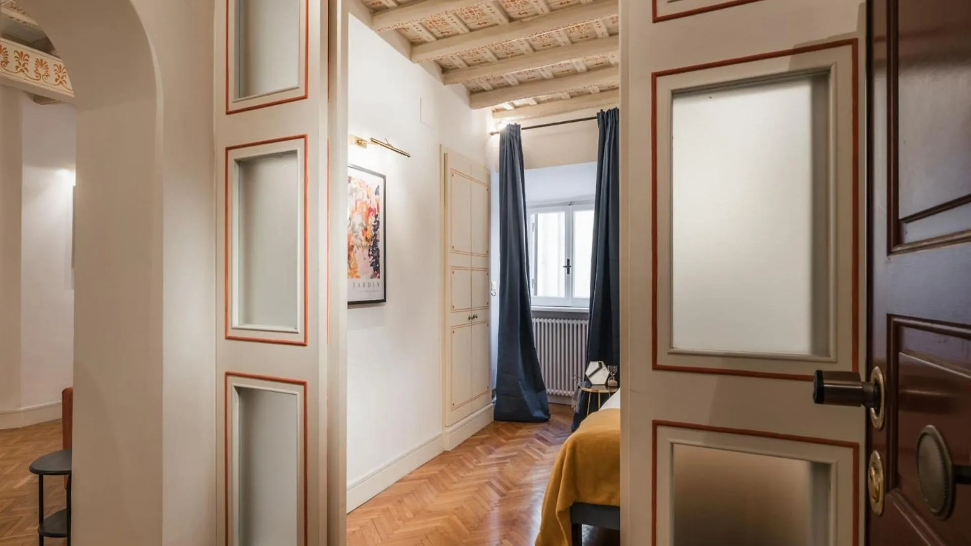 The Best Rent - Spacious Two-Bedroom Apartment In Old Town Rome