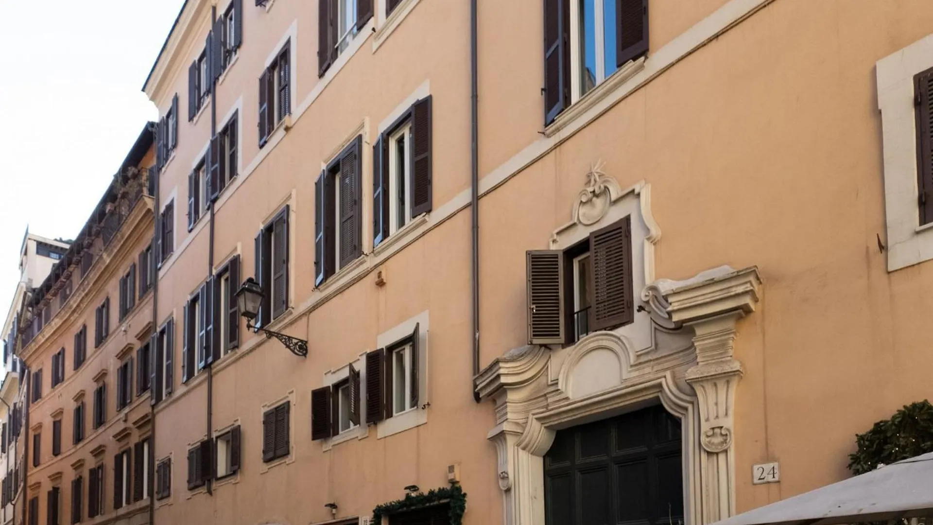 The Best Rent - Spacious Two-Bedroom Apartment In Old Town Rom